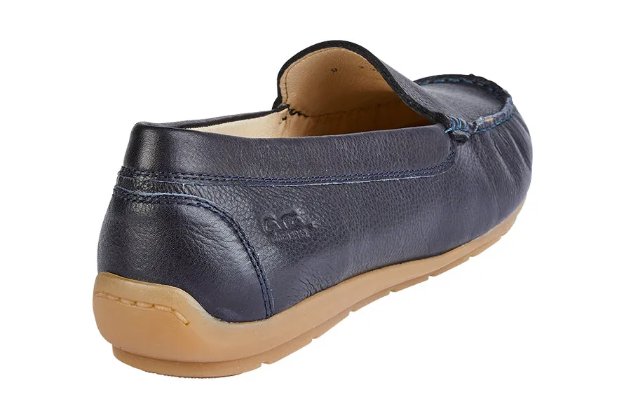 Ara Elke Navy