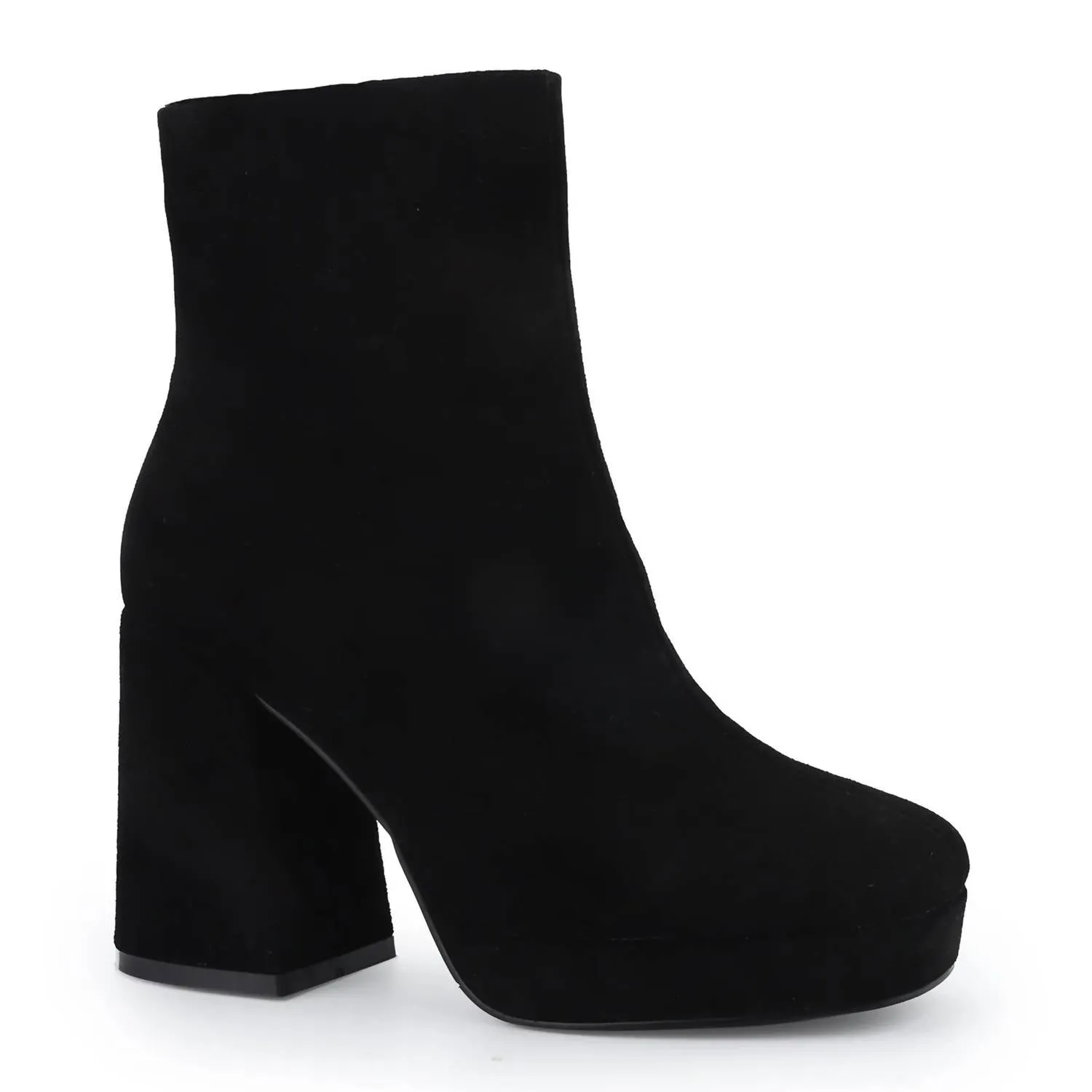 Bayside Suede Boots In Black
