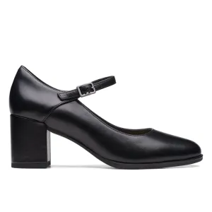 Clarks Freva55 Strap Black Leather