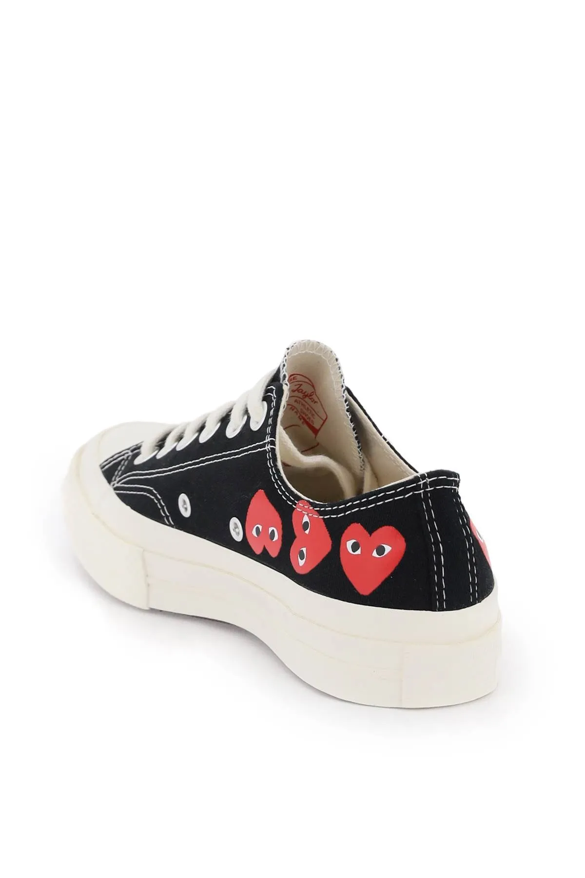 Comme des garcons play multi heart converse x comme des garons play low-top sneakers
