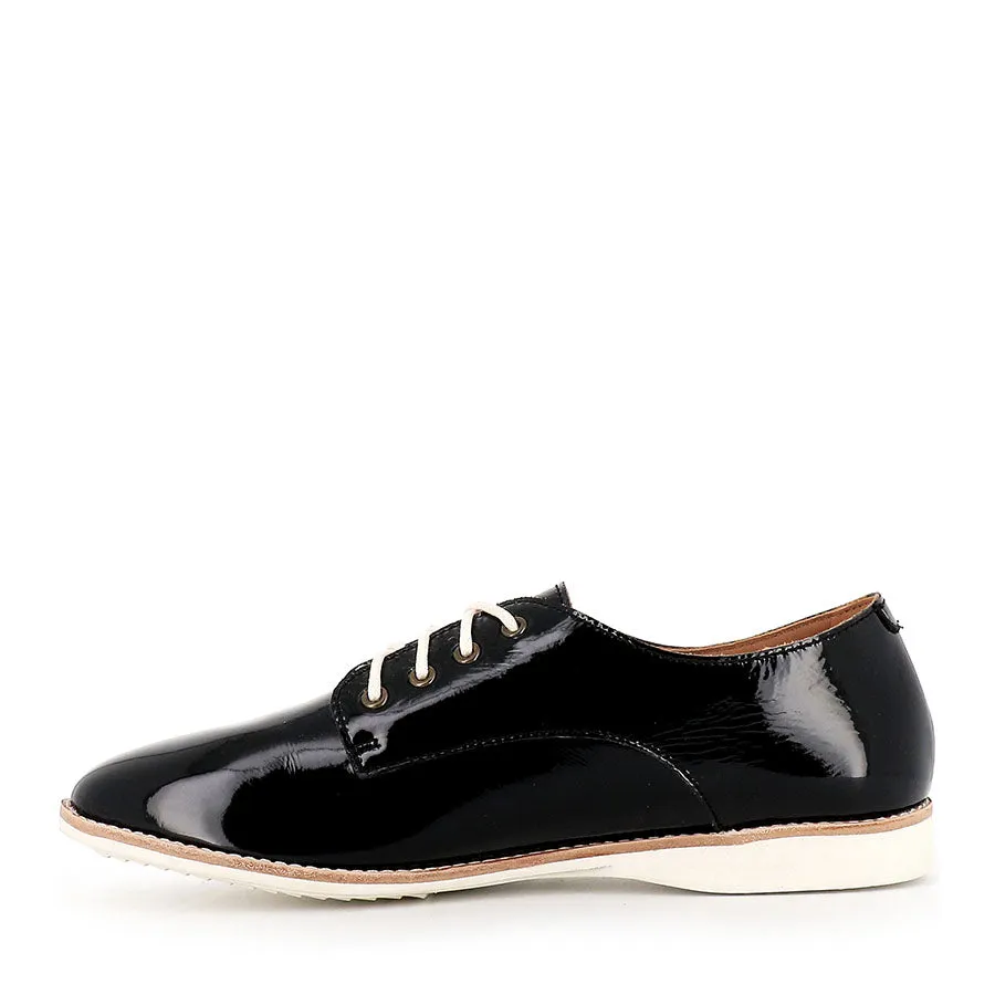 DERBY UNLINED - BLACK PATENT CRINKLE