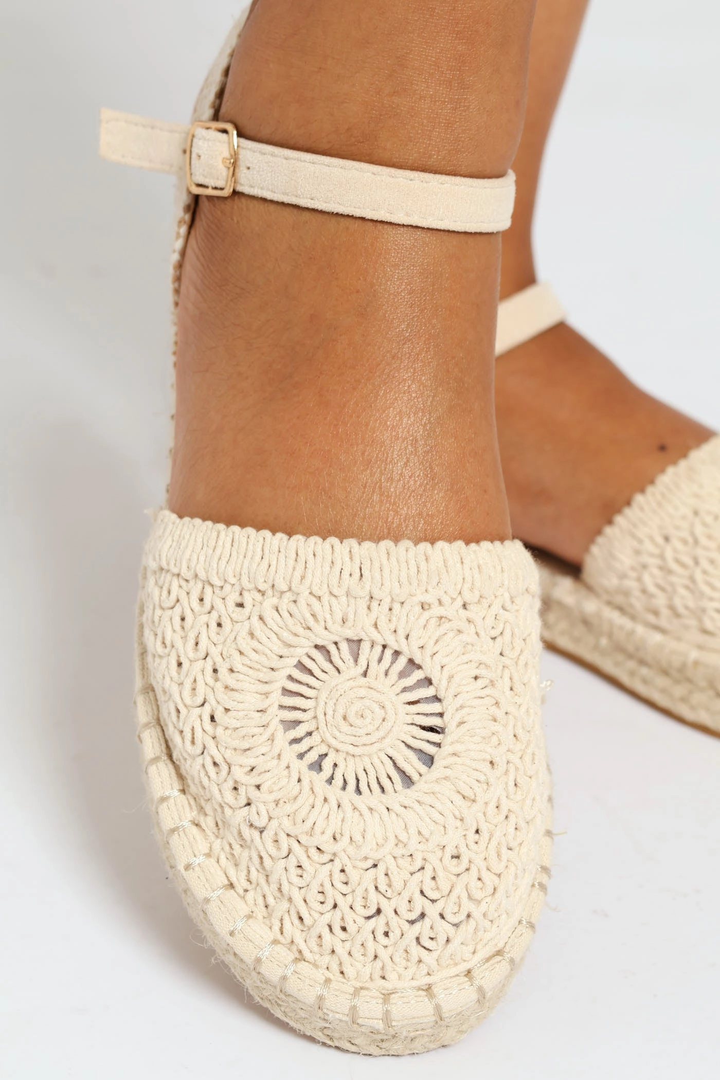 High Fashion Weave Espradrille With Ankle Strap - Natural
