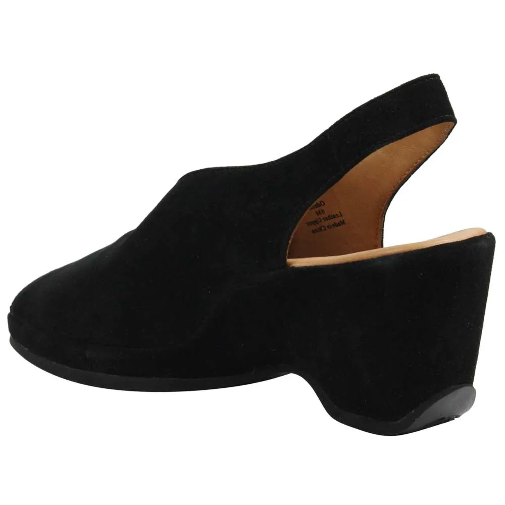 L'Amour Des Pieds Women's Odetta Black Suede