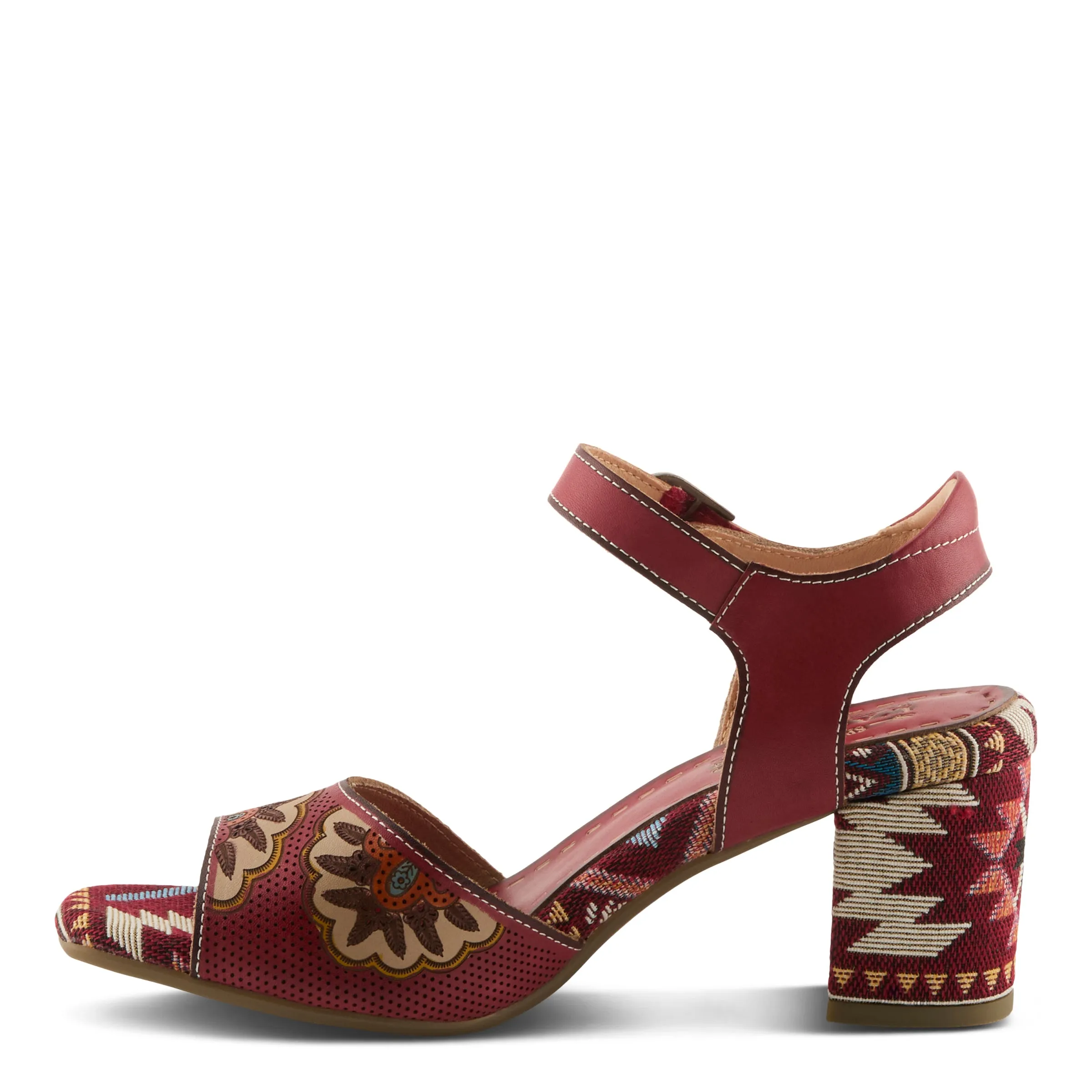 L'ARTISTE SASSYCLASS SANDALS
