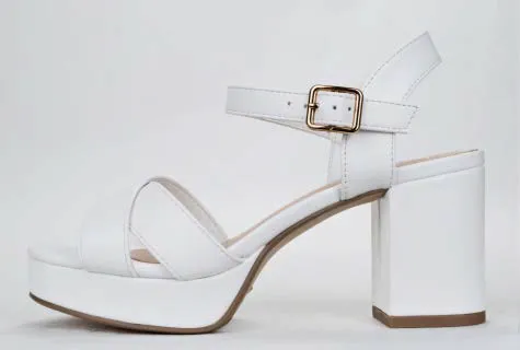MANNER - WHITE PU
