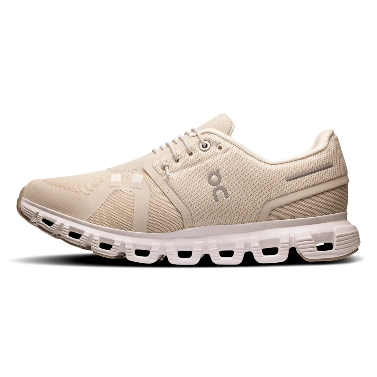 On Running Women's Cloud 6 Pearl/White