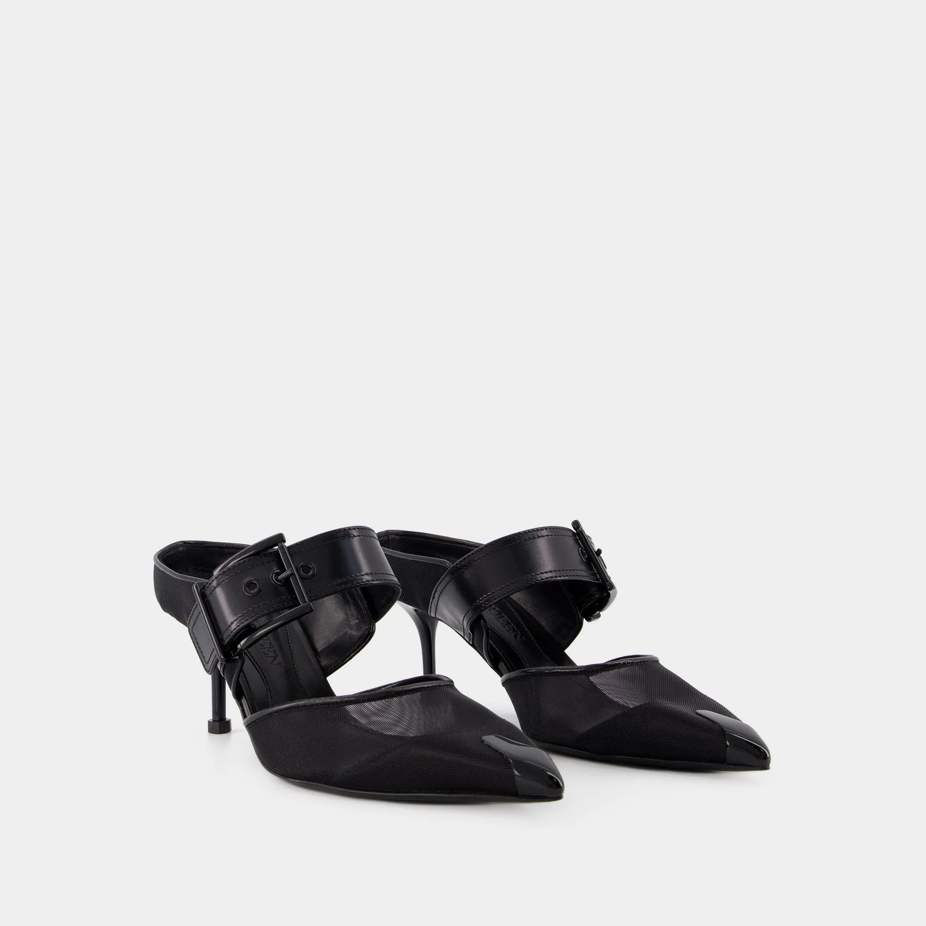 Punk Buckle Pumps - Alexander Mcqueen - Black - Leather