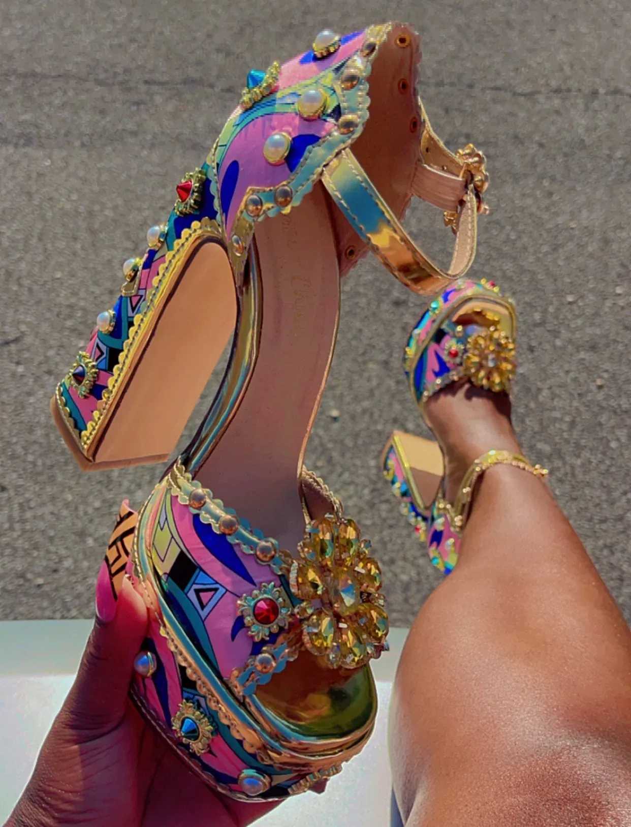 ROYAL1 - BLUE & GOLD