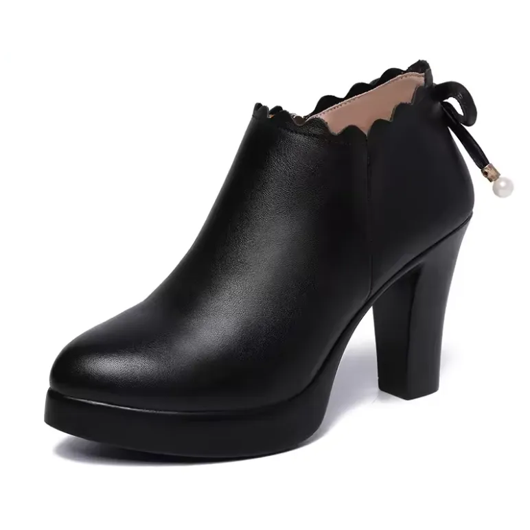 USS Shoes Hana Women's Platform Pumps