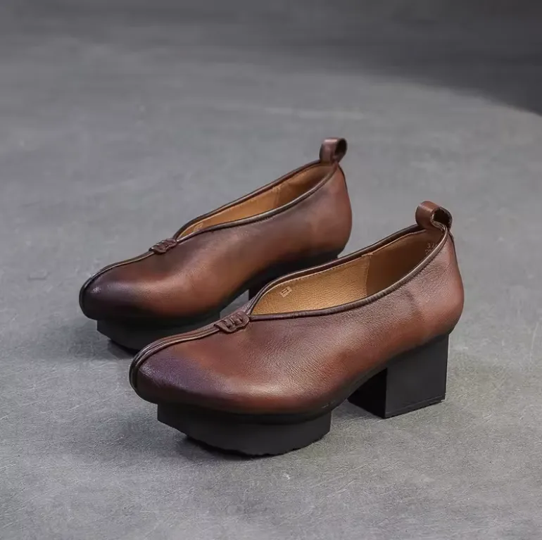 USS Shoes Loren Women's Leather Platform Pumps