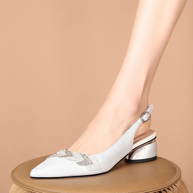 USS Shoes Luciana Women's Back Strap Pointed Toe Pumps