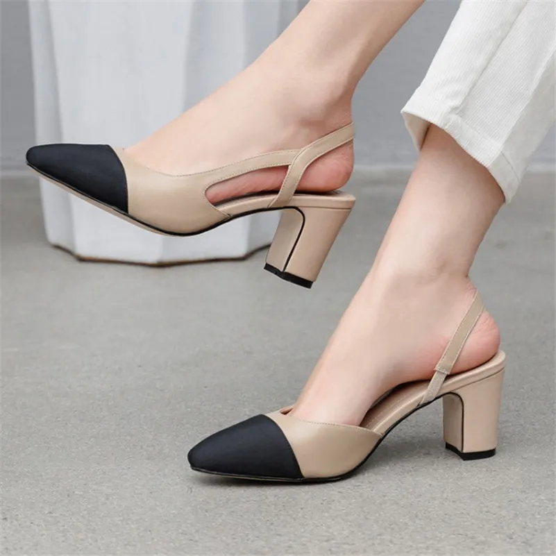 USS Shoes Nayi Women's Square Heel Pumps