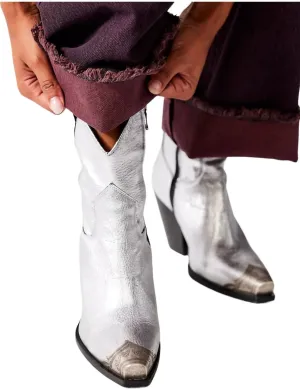 Women's Brayden Boots In Silver - US 8