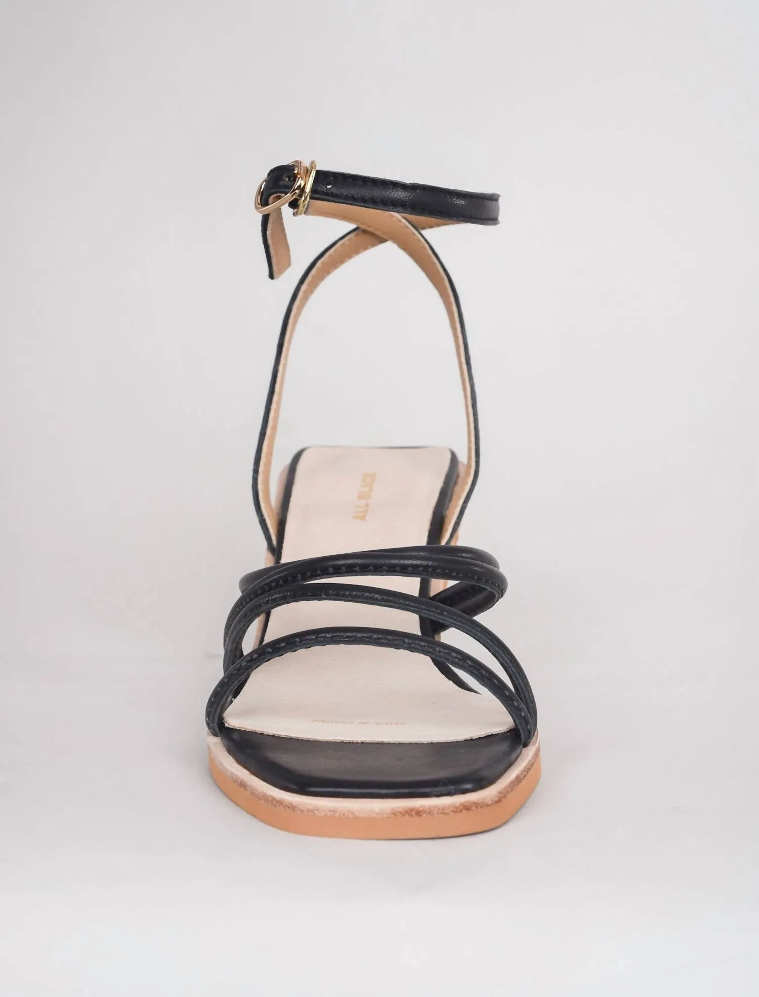 Women's Ms. Glamour Sandal In Black