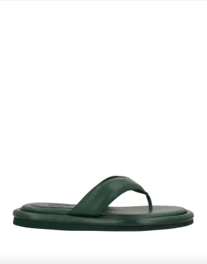 Women's Puffy Thong Sandal In Cliff Green