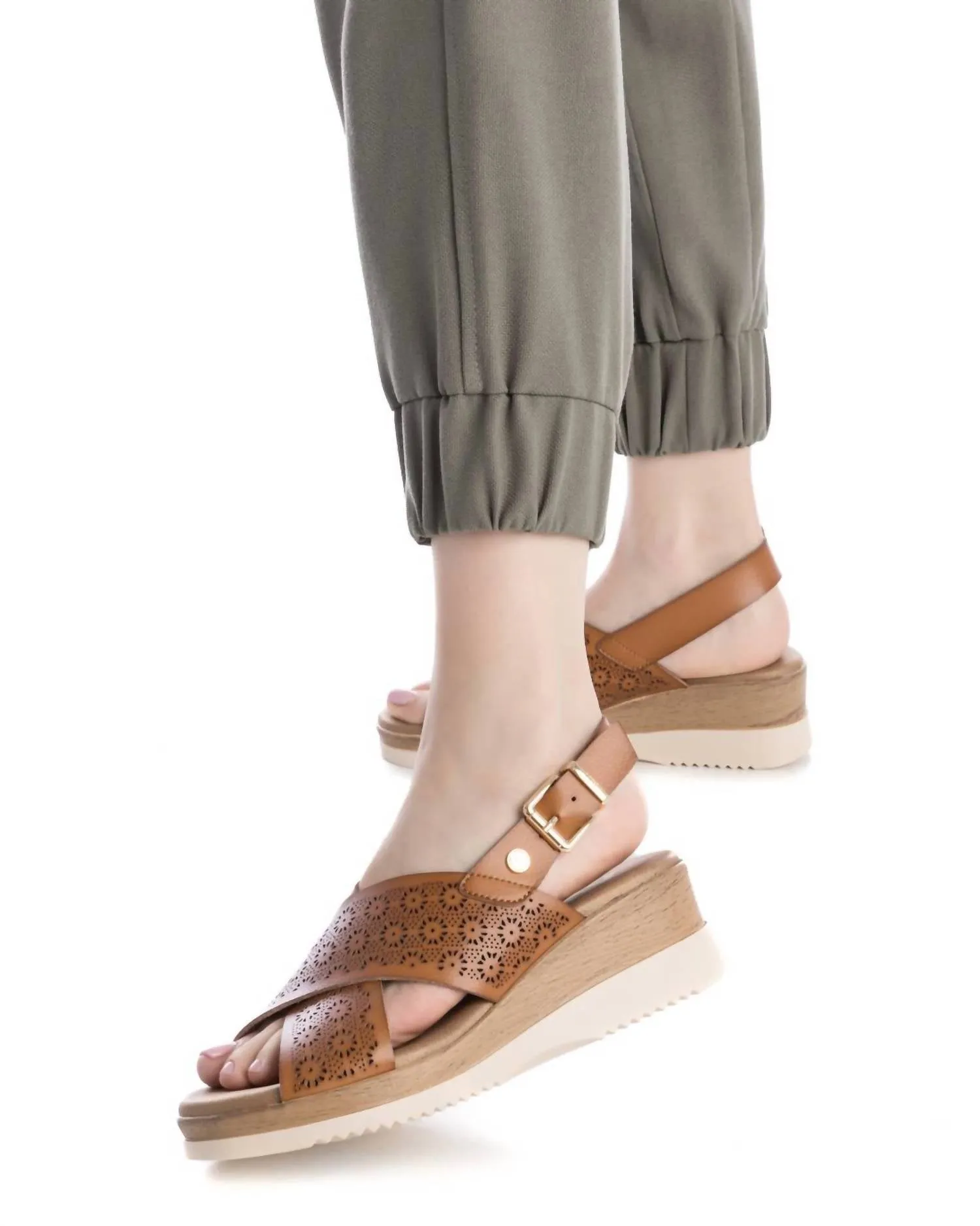 Women's Wedge Sandals In Camel